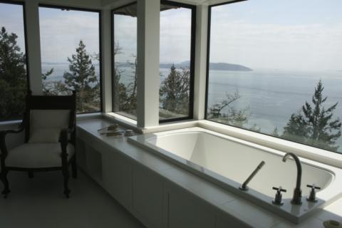 bathtub West Coast Luxury Home on Pender Island built by Dave Dandeneau of Gulf Islands Artisan Homes